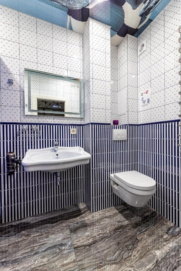 2 - Bedroom Apartments Galicia إلفيف المظهر الخارجي الصورة